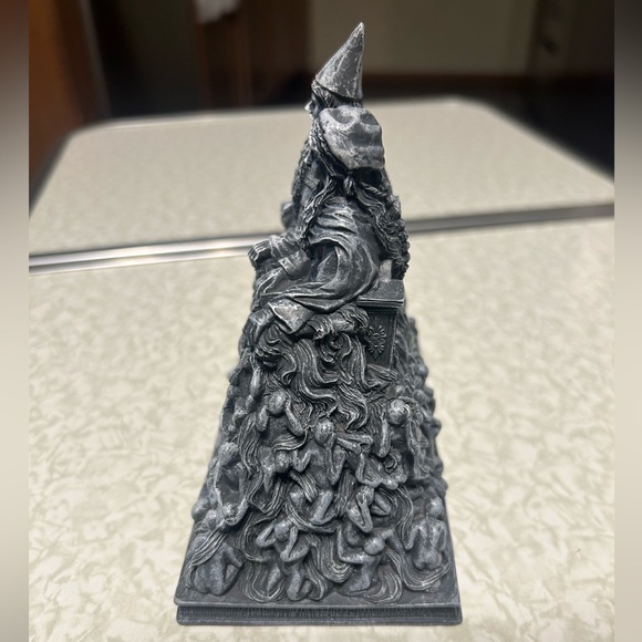 Wizard statue - Picture 3 of 4